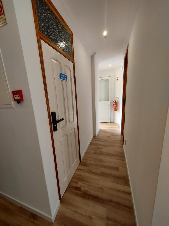 Wolley - Peniche Guesthouse 2 Exterior foto