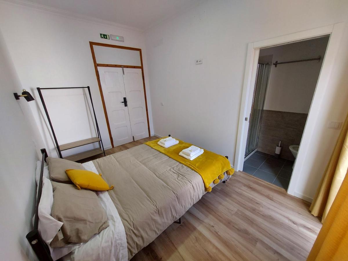 Wolley - Peniche Guesthouse 2 Exterior foto